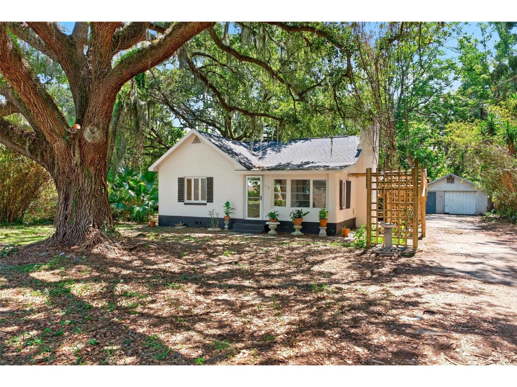 112 N Lake Avenue Leesburg FL 34748 O6418144 image4