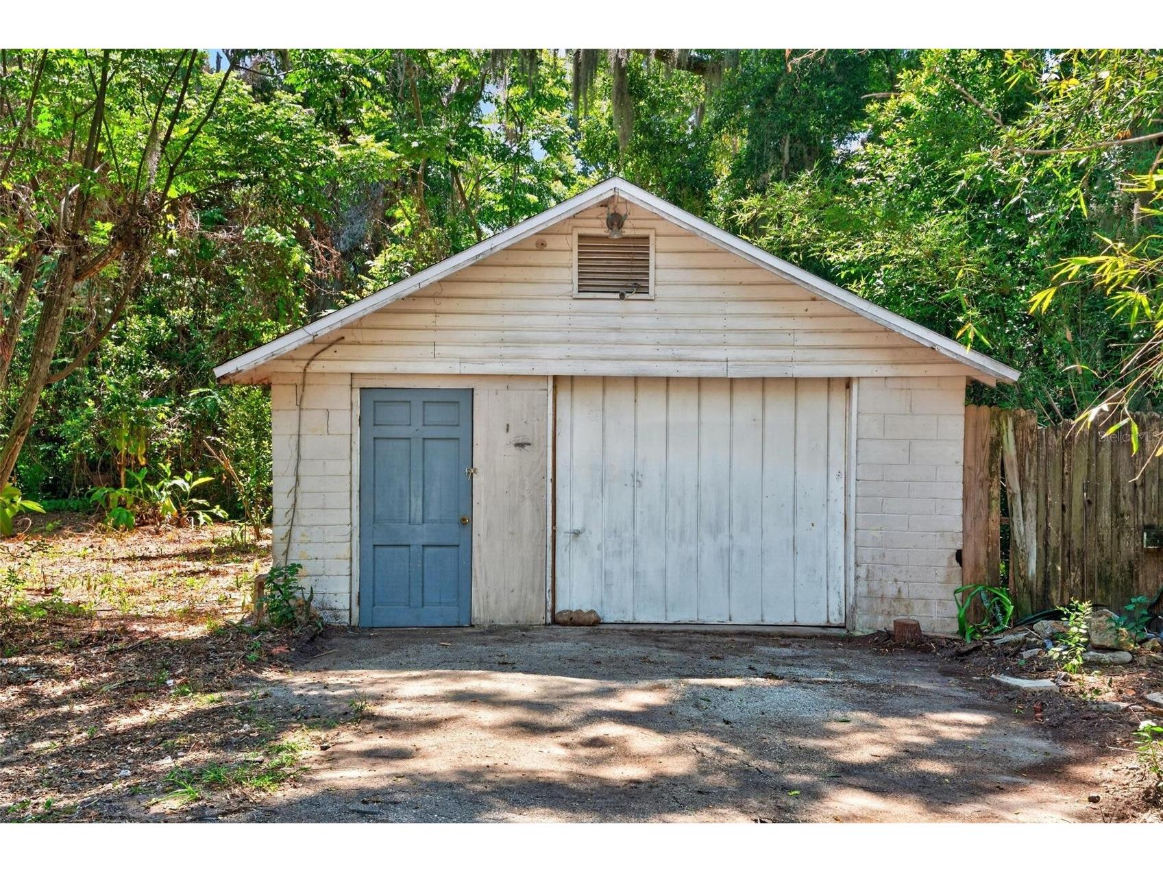 112 N Lake Avenue Leesburg FL 34748 O6418144 image7