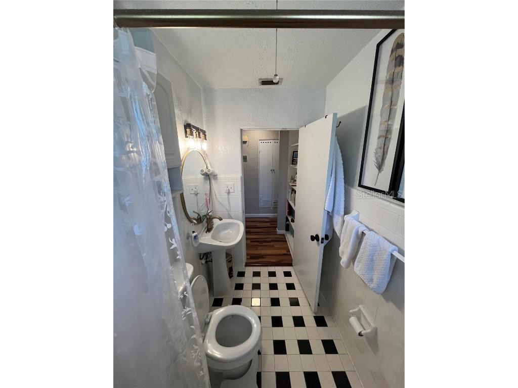 112 N Thornton Avenue Orlando FL 32801 O6352892 image20