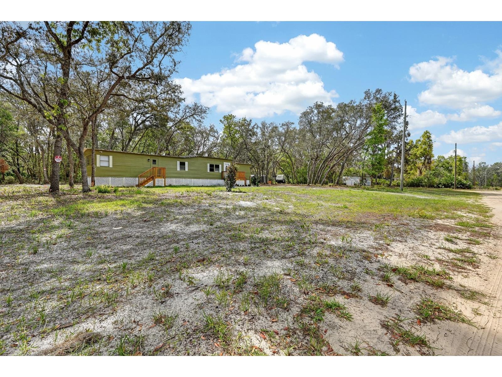 112 Palmer Drive Interlachen FL 32148 FC317721 image4