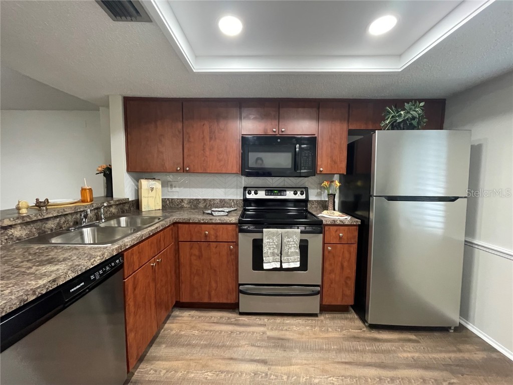 112 Palmetto Court #112 Oldsmar FL 34677 W7880863 image3