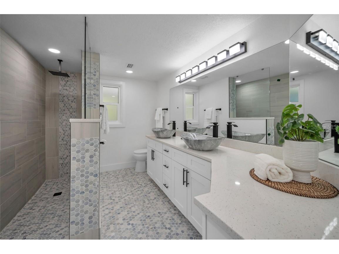 112 Peterson Lane Palm Harbor FL 34683 TB8400232 image40