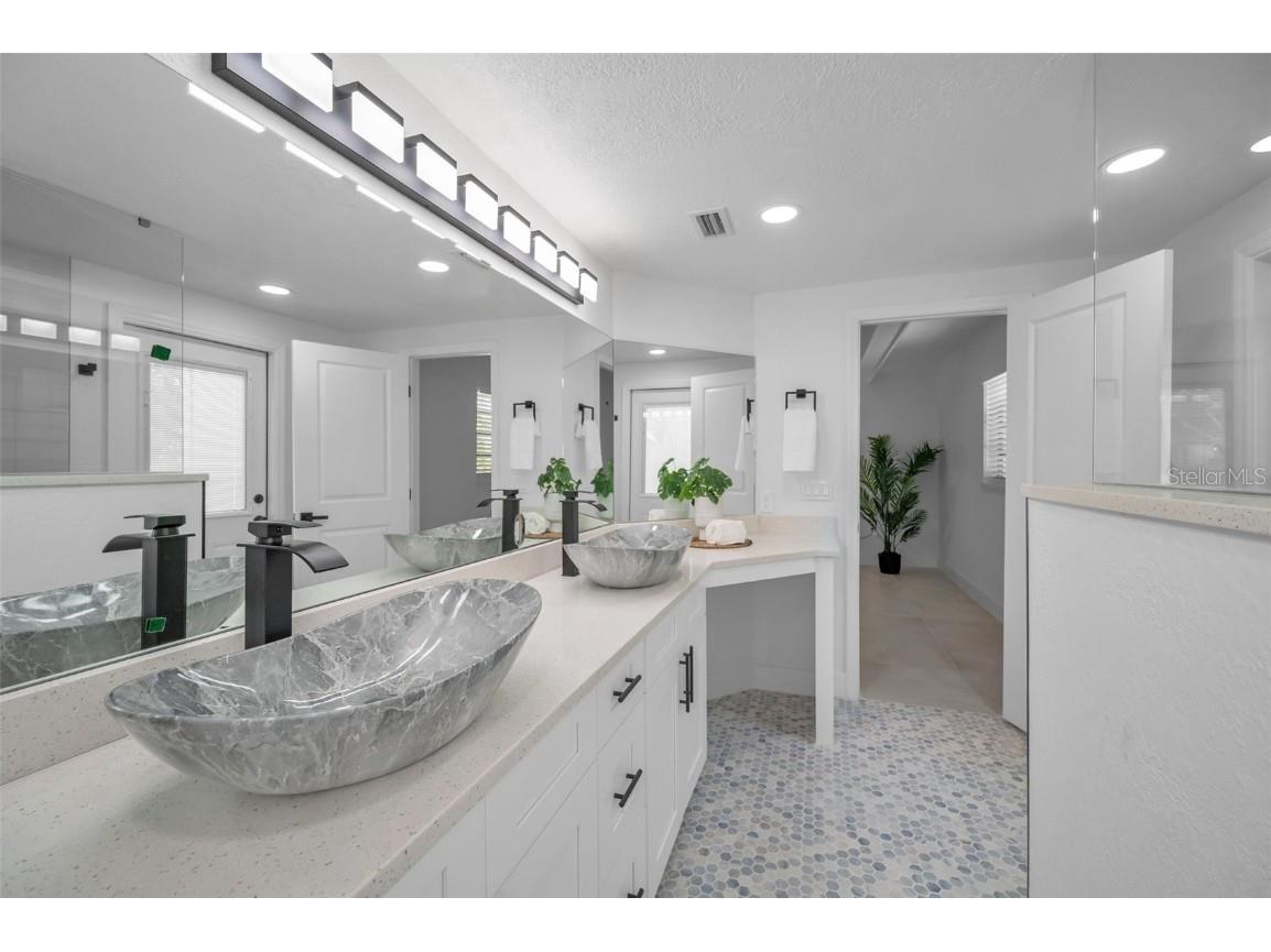 112 Peterson Lane Palm Harbor FL 34683 TB8400232 image48