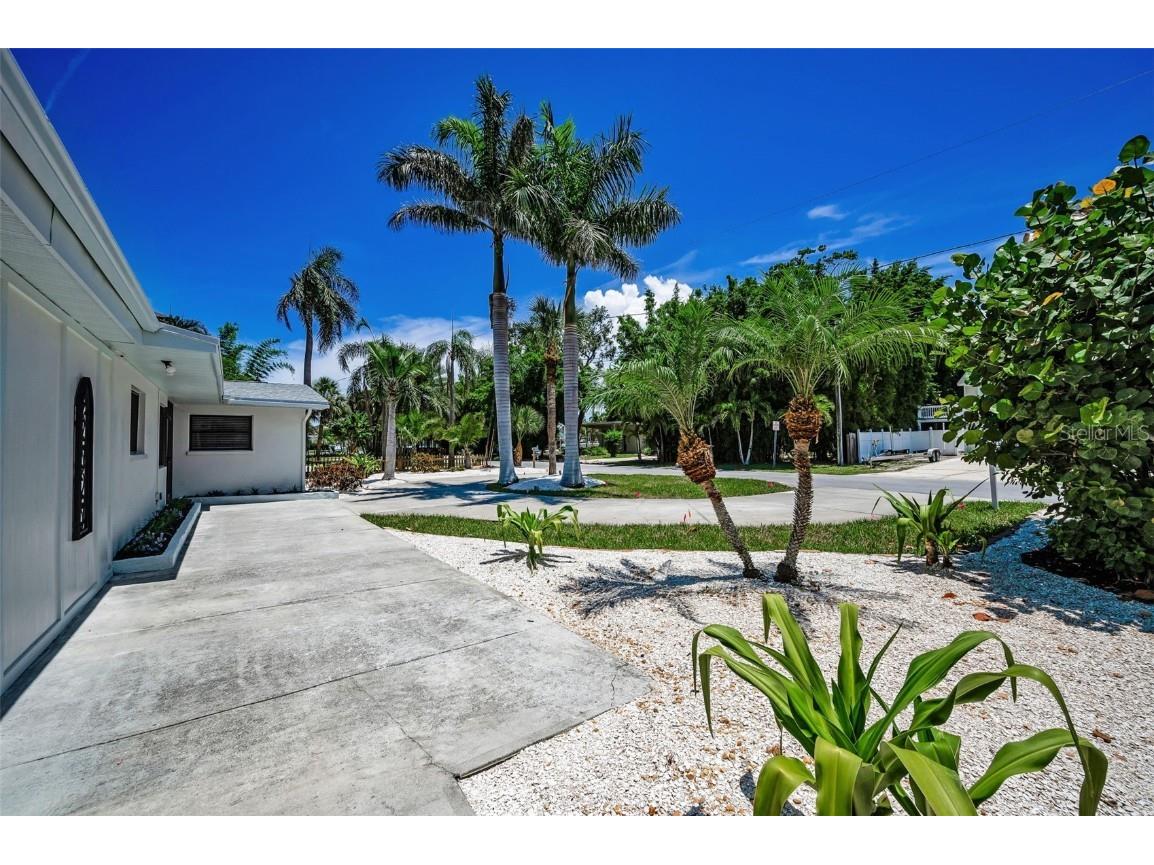 112 Peterson Lane Palm Harbor FL 34683 TB8400232 image55