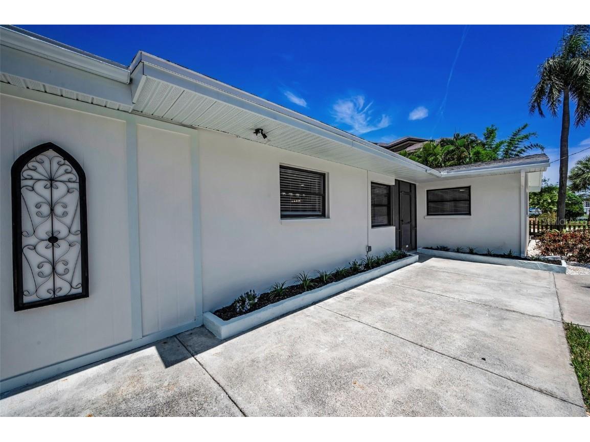 112 Peterson Lane Palm Harbor FL 34683 TB8400232 image7