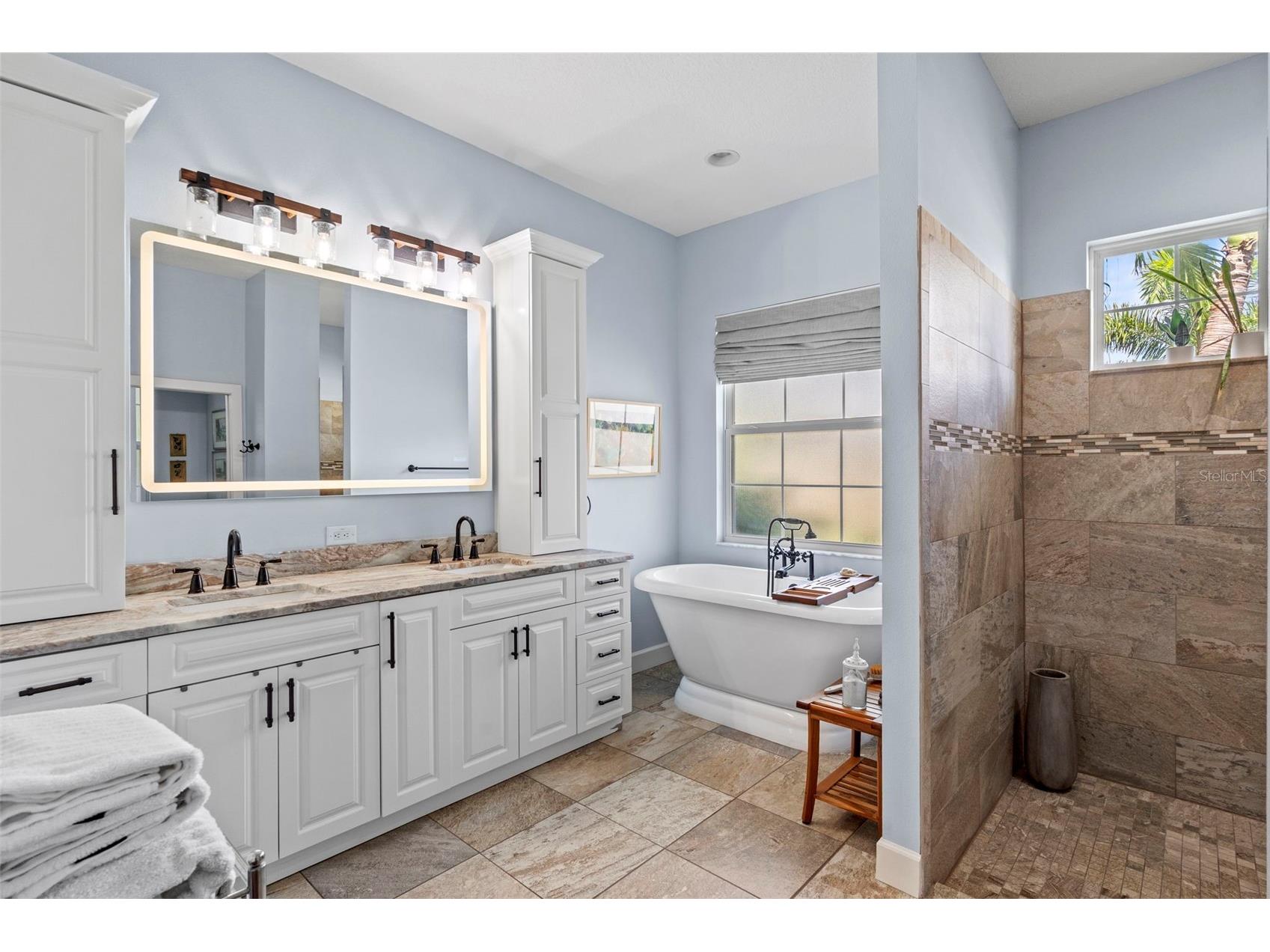 112 S Florida Avenue Tarpon Springs FL 34689 TB8506182 image17