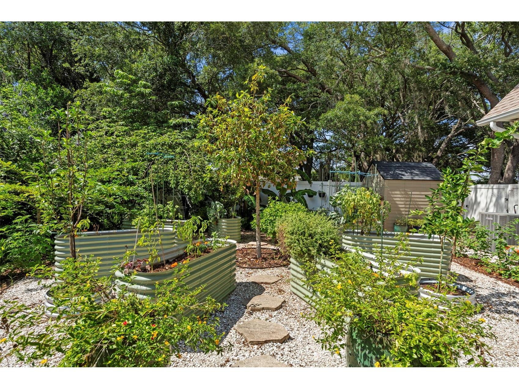 112 S Florida Avenue Tarpon Springs FL 34689 TB8506182 image44