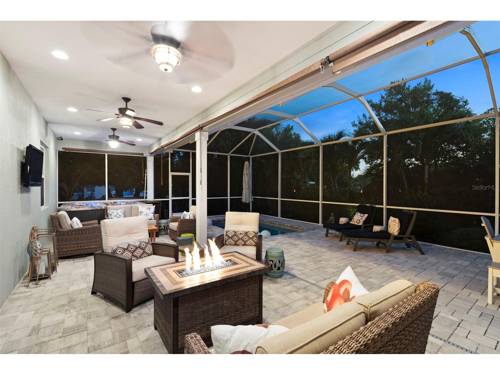 112 S Florida Avenue Tarpon Springs FL 34689 TB8506182 image57