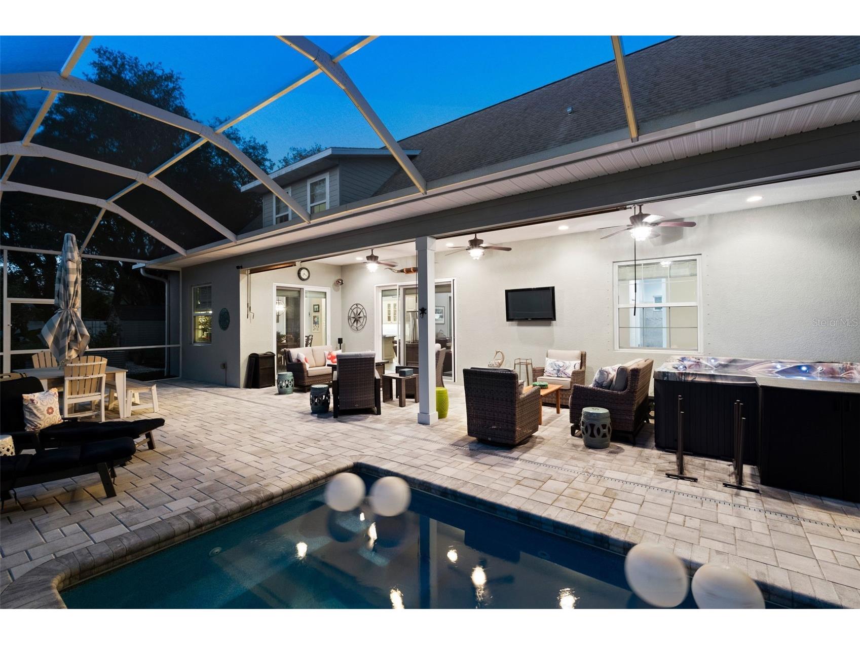 112 S Florida Avenue Tarpon Springs FL 34689 TB8506182 image62