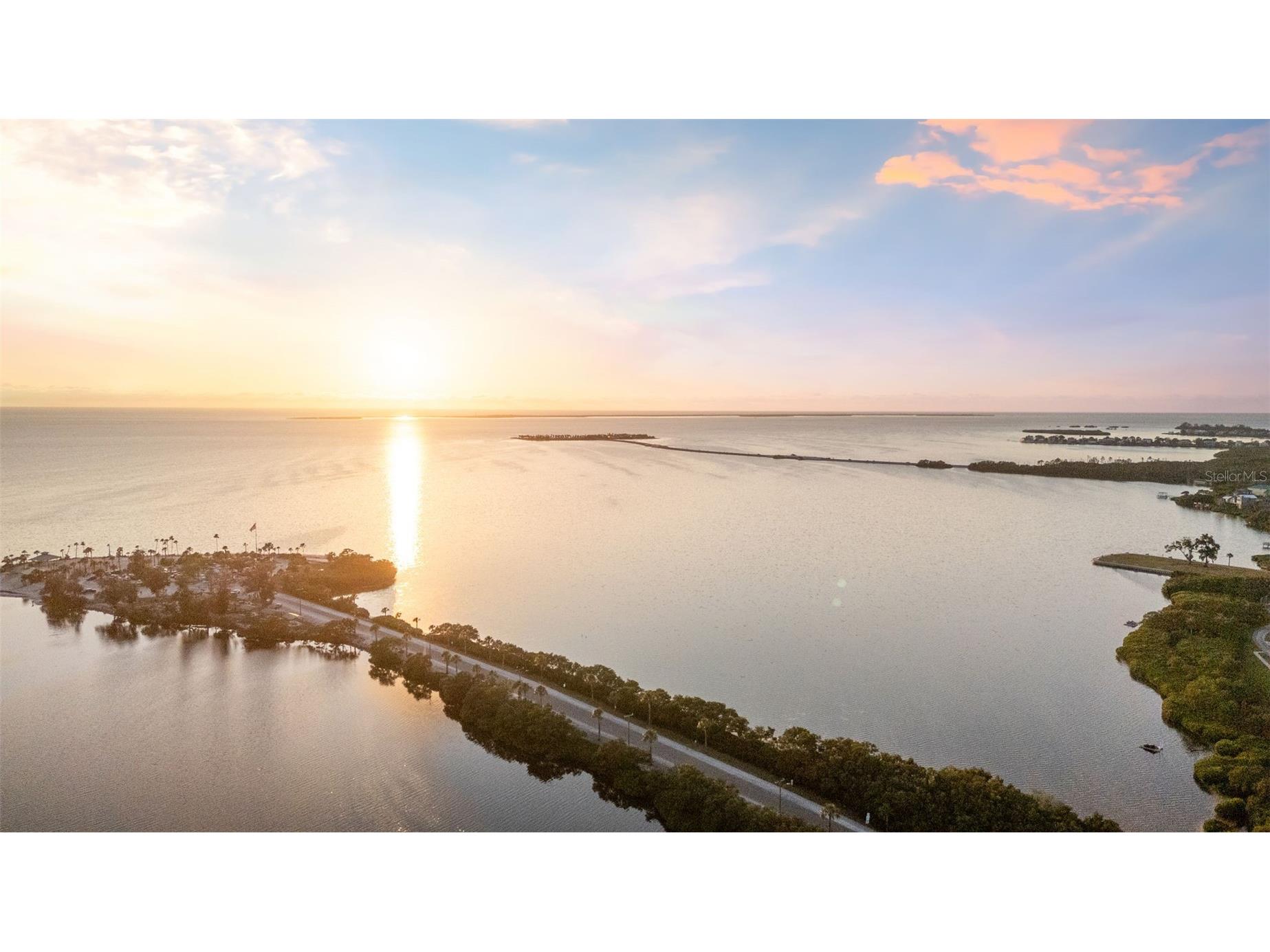 112 S Florida Avenue Tarpon Springs FL 34689 TB8506182 image75