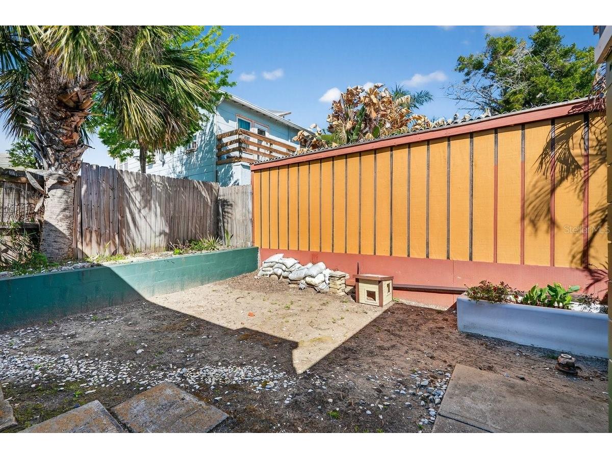 112 S Oleander Avenue Daytona Beach FL 32118 V4948135 image11