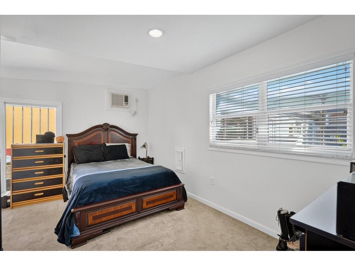 112 S Oleander Avenue Daytona Beach FL 32118 V4948135 image21