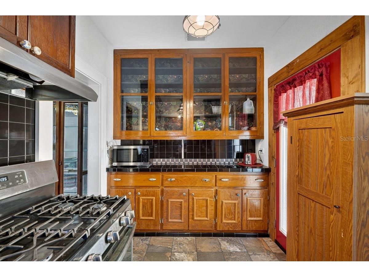 112 S Oleander Avenue Daytona Beach FL 32118 V4948135 image43