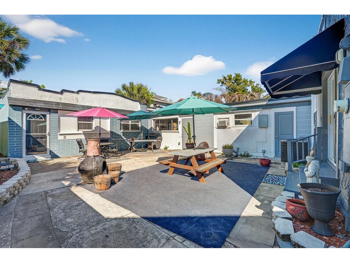 112 S Oleander Avenue Daytona Beach FL 32118 V4948135 image7