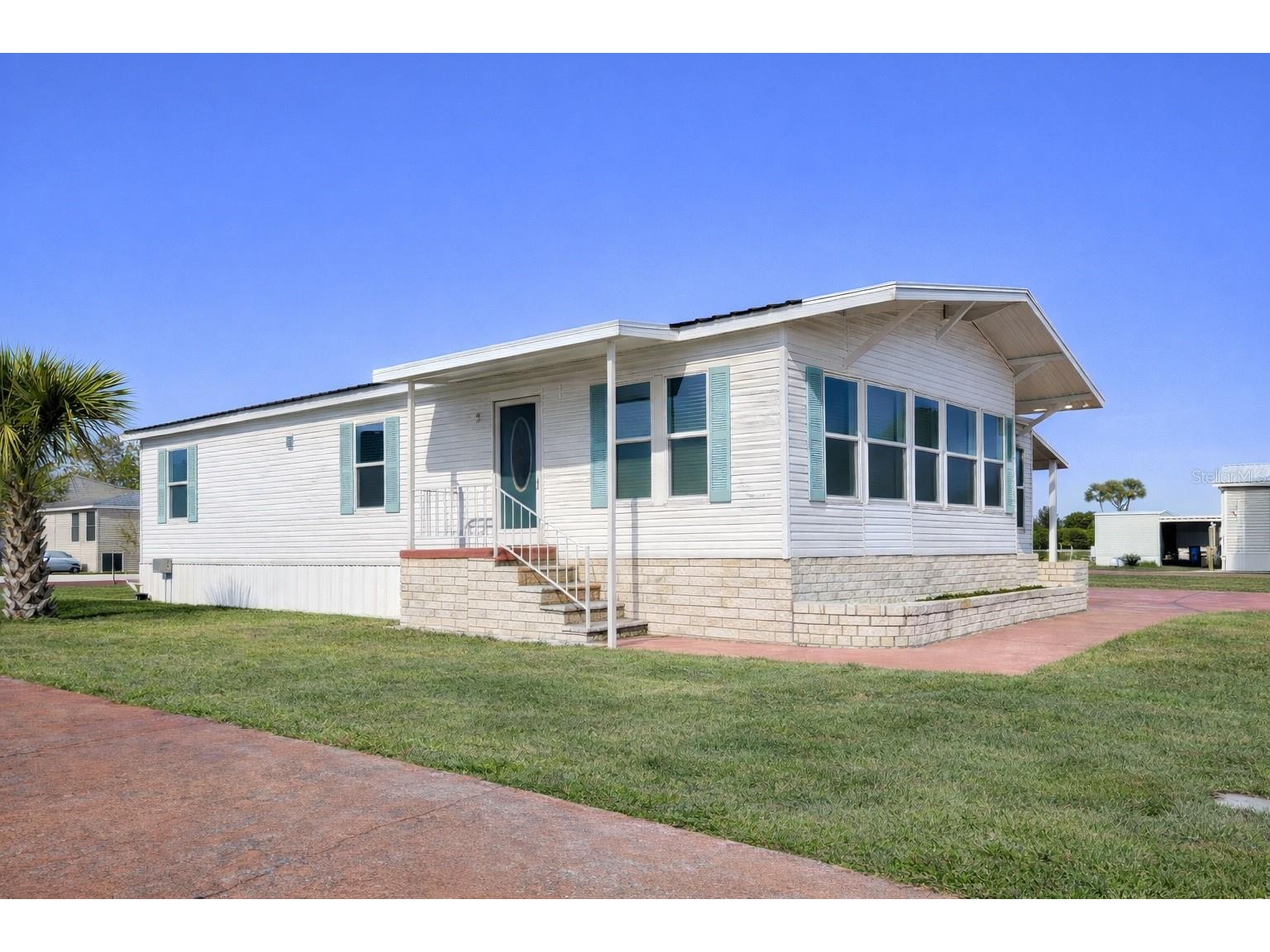 112 Saint Pierres Way Apollo Beach FL 33572 TB8454427 image1