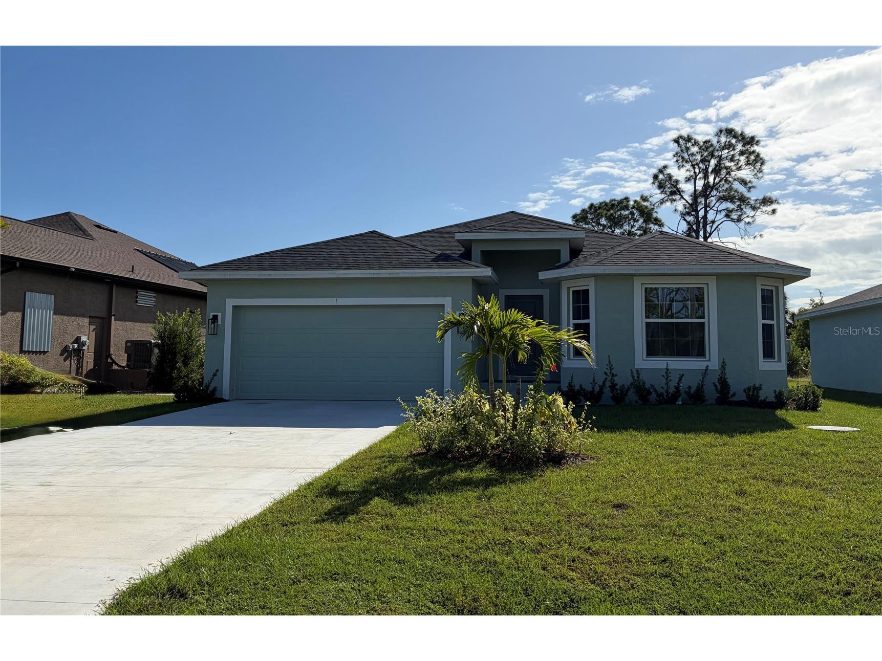 112 Smallwood Road Rotonda West FL 33947 A4682708 image1