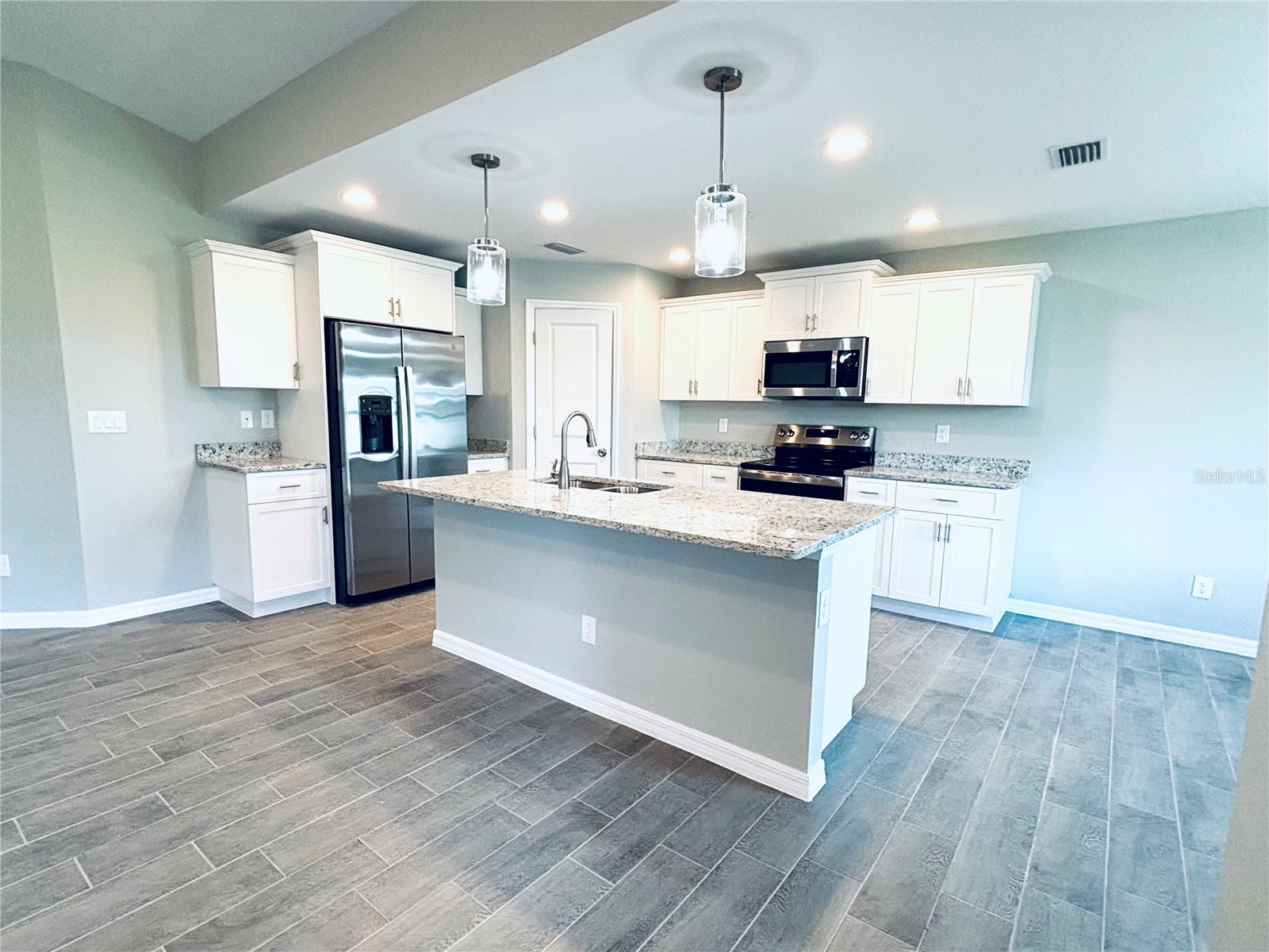 112 Smallwood Road Rotonda West FL 33947 A4682708 image4