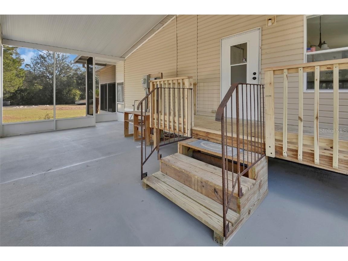 112 Stallion Road Crescent City FL 32112 V4946075 image27