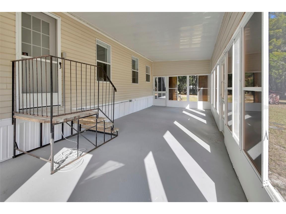 112 Stallion Road Crescent City FL 32112 V4946075 image32