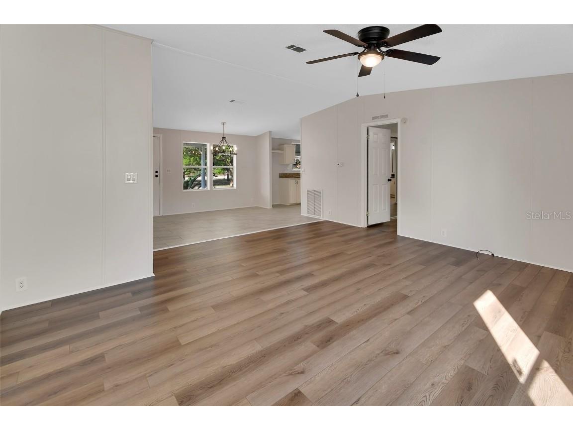 112 Stallion Road Crescent City FL 32112 V4946075 image7