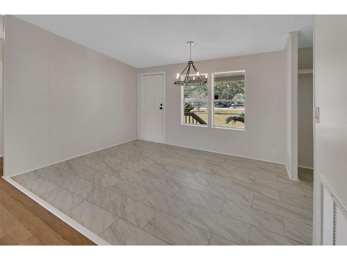 112 Stallion Road Crescent City FL 32112 V4946075 image9