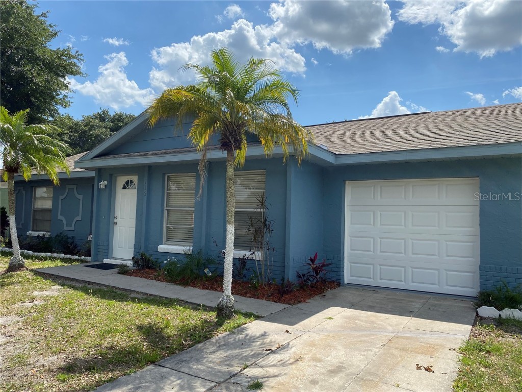 112 Tampico Lane Kissimmee FL 34743 O6093186 image1