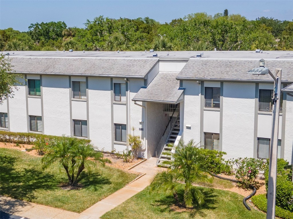 112 W Cypress Court Oldsmar FL 34677 TB8380126 image1