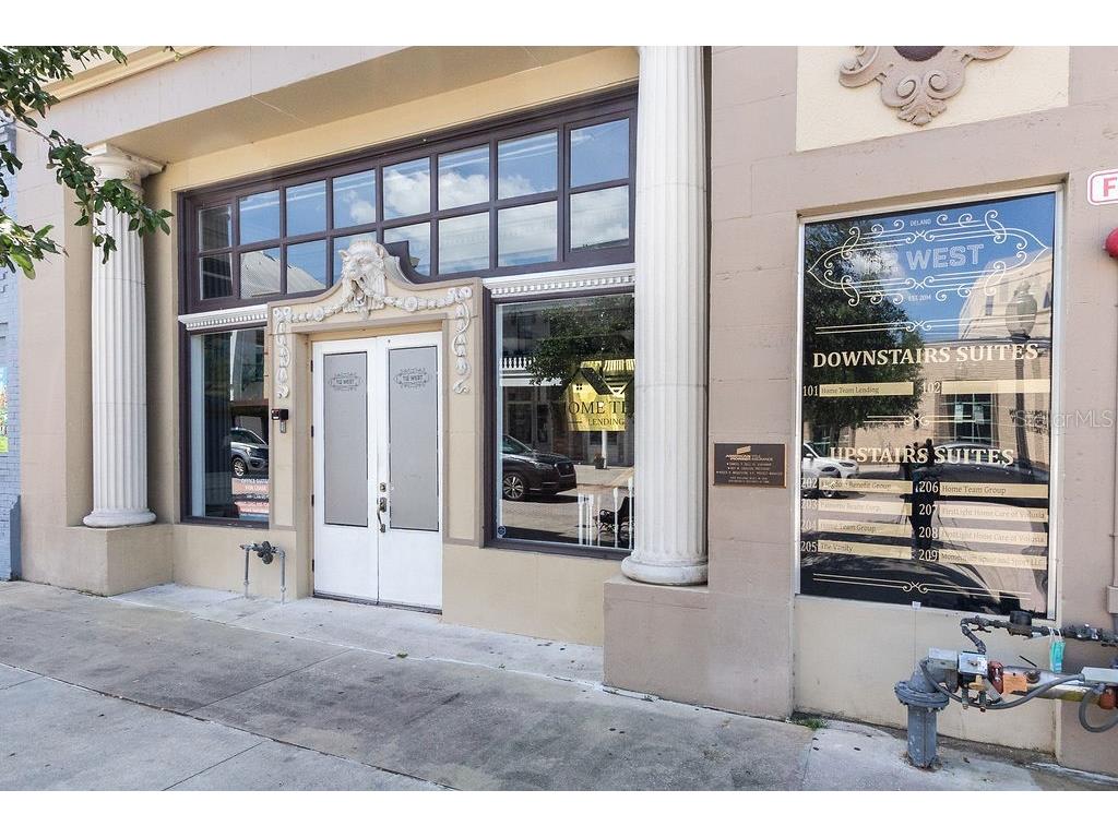 112 W Indiana Avenue #206 Deland FL 32720 V4943525 image1