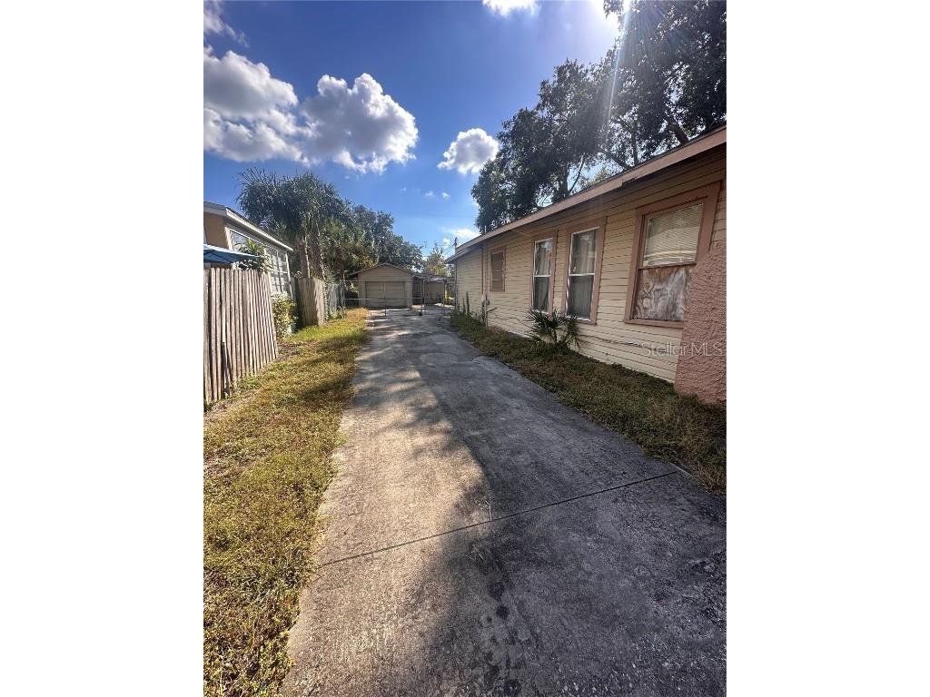 112 W Powhatan Avenue Tampa FL 33604 TB8439682 image2