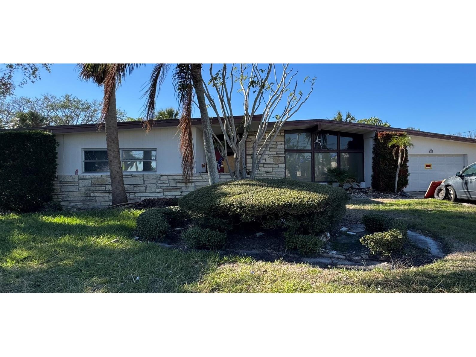112 Windward Island Clearwater Beach FL 33767 TB8330942 image1