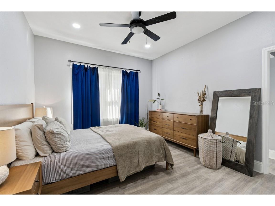 1120 17th Avenue N Saint Petersburg FL 33704 TB8448255 image22