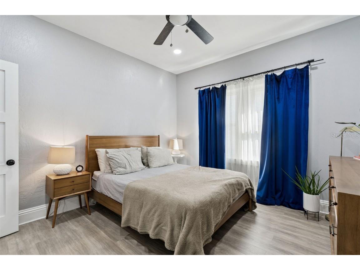 1120 17th Avenue N Saint Petersburg FL 33704 TB8448255 image23