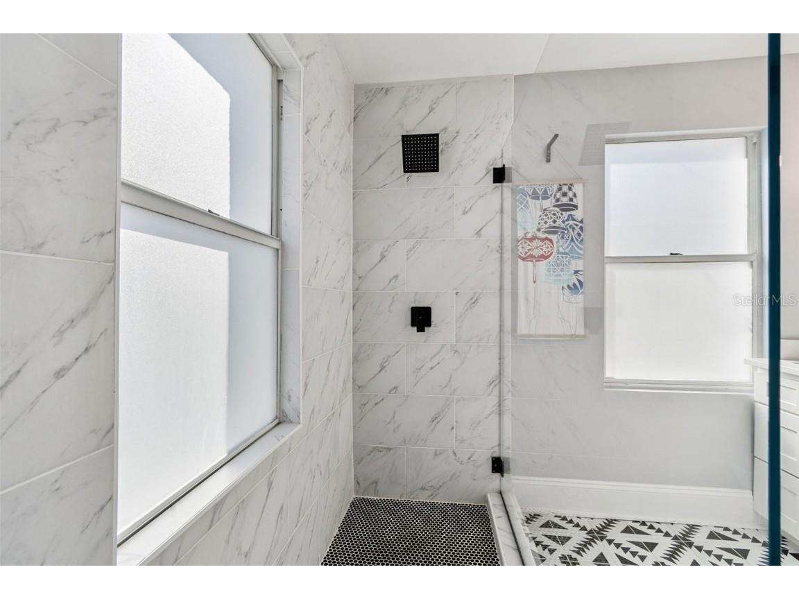 1120 17th Avenue N Saint Petersburg FL 33704 TB8448255 image30