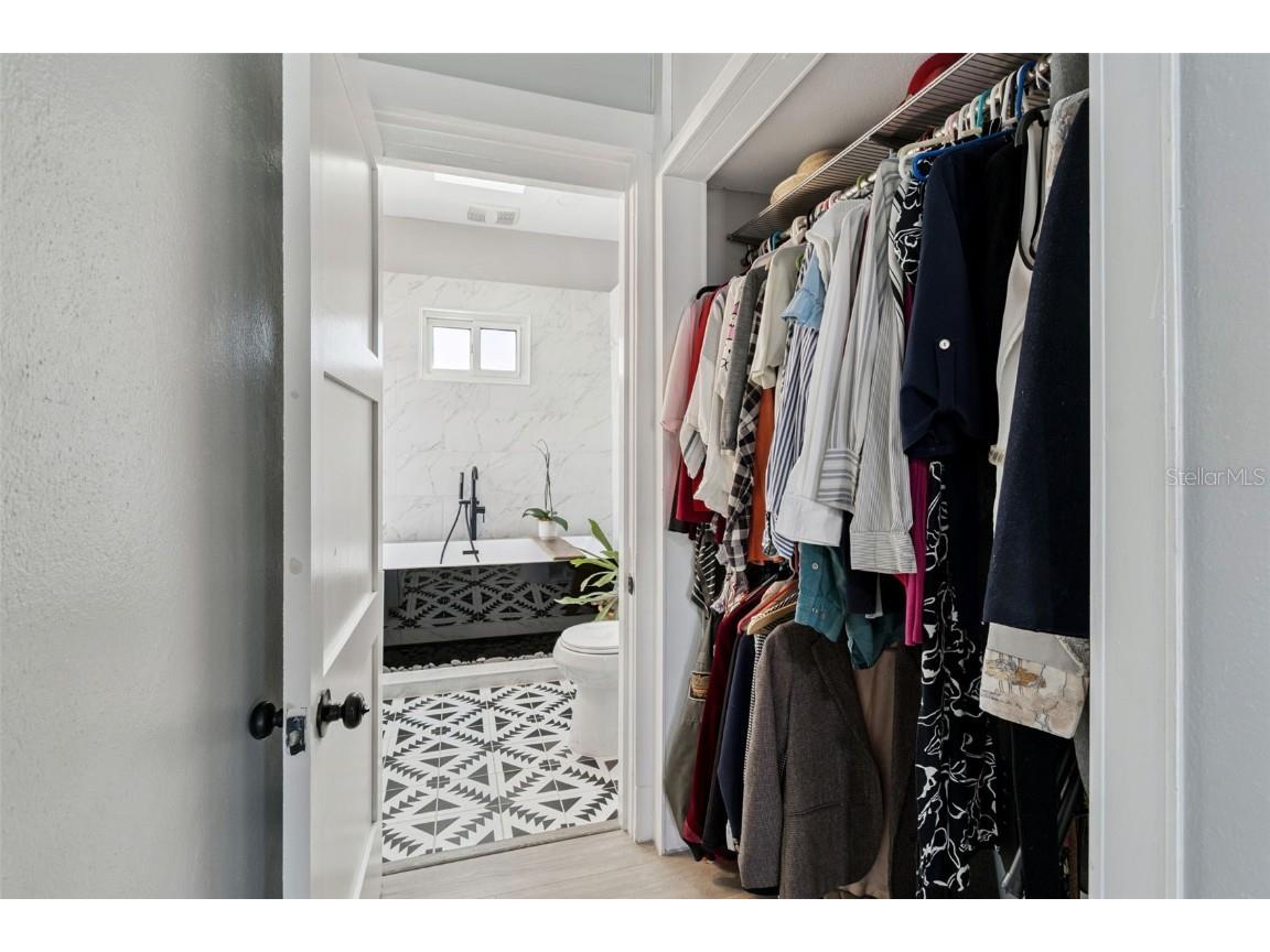 1120 17th Avenue N Saint Petersburg FL 33704 TB8448255 image34