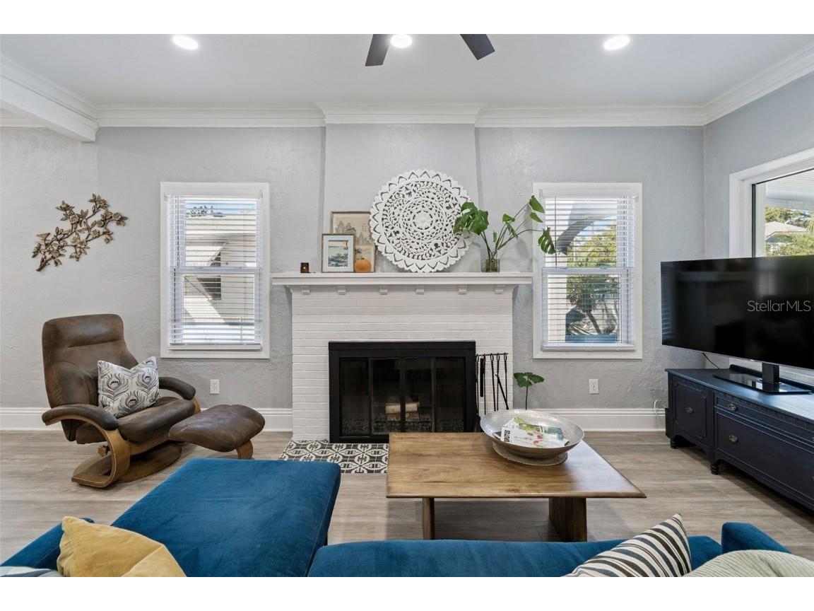 1120 17th Avenue N Saint Petersburg FL 33704 TB8448255 image8