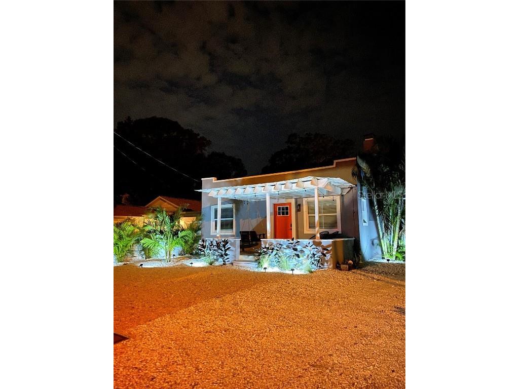 1120 37th Street W Bradenton FL 34205 A4570560 image1