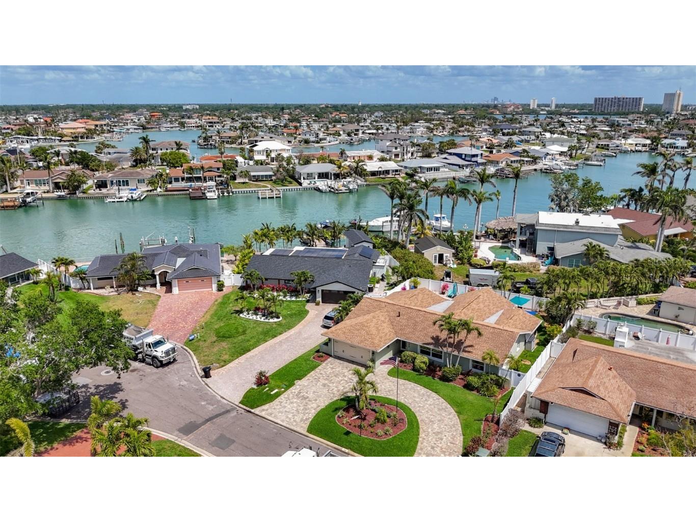 1120 81st Street S Saint Petersburg FL 33707 GC530982 image1