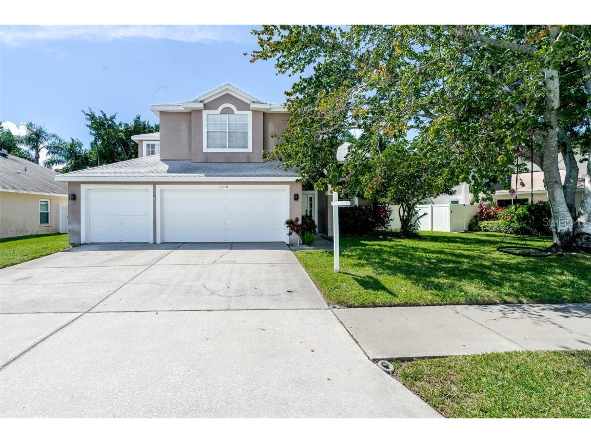 1120 Bluffs Circle Dunedin FL 34698 W7877252 image1