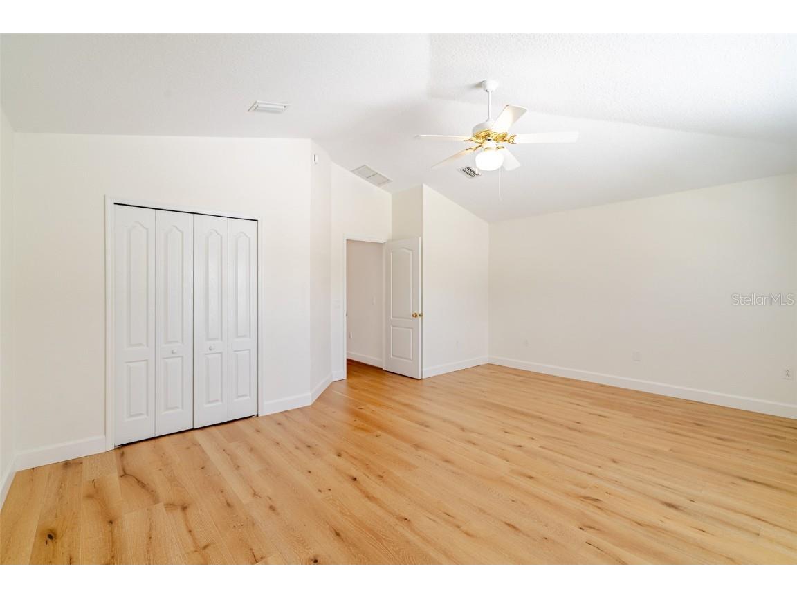 1120 Bluffs Circle Dunedin FL 34698 W7877252 image25