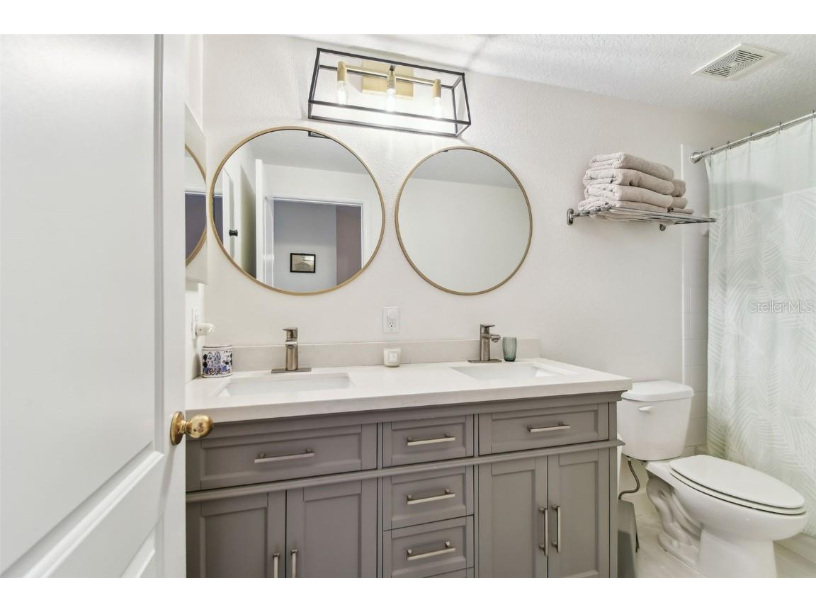 1120 Bluffs Circle Dunedin FL 34698 W7877252 image26