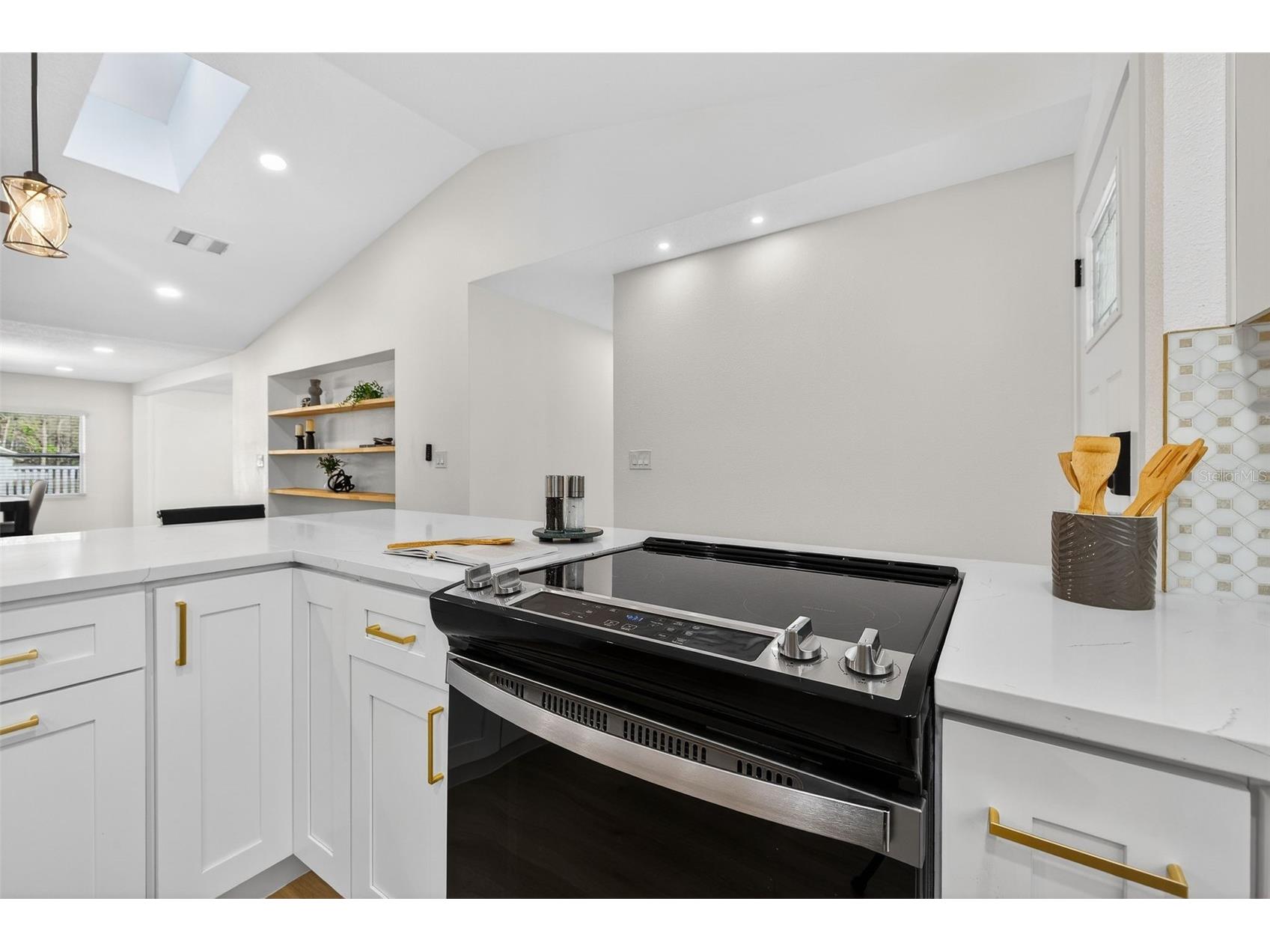 1120 Country Lane Lutz FL 33558 TB8481183 image13