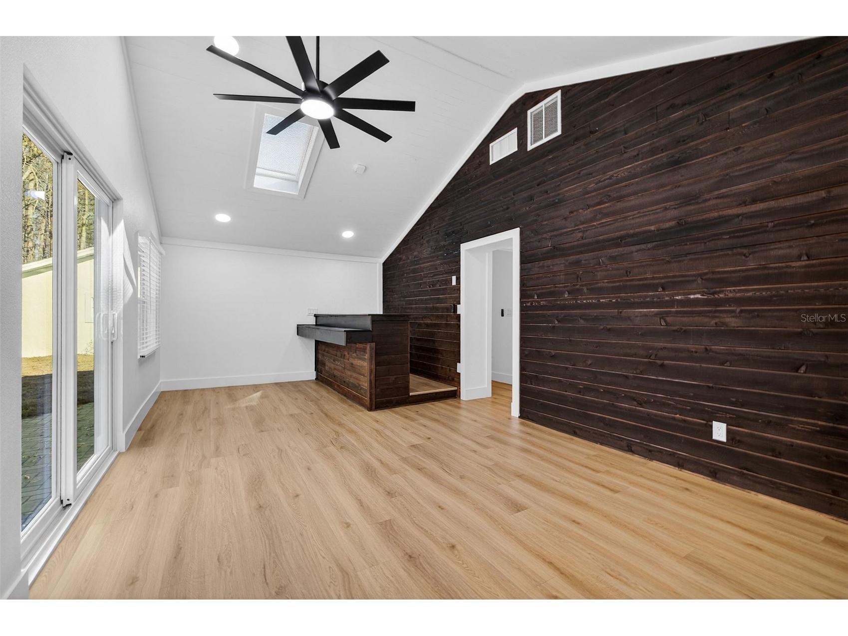1120 Country Lane Lutz FL 33558 TB8481183 image29