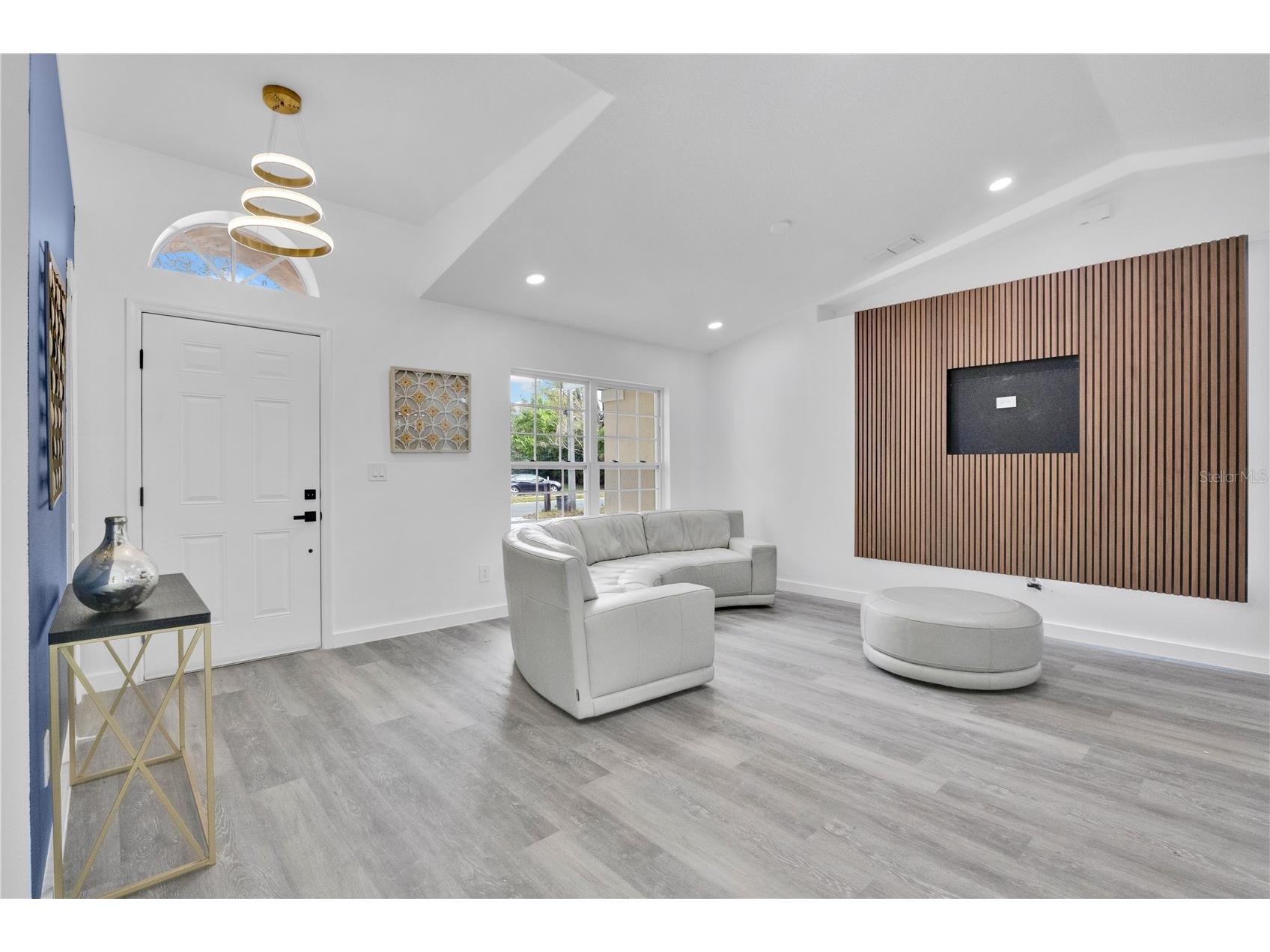1120 Dunbridge Street Apopka FL 32703 O6387775 image9