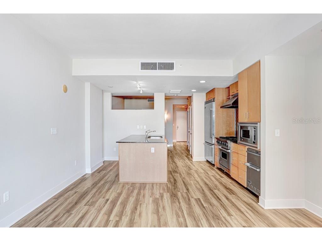 1120 E Kennedy Boulevard #1020 Tampa FL 33602 TB8477070 image8