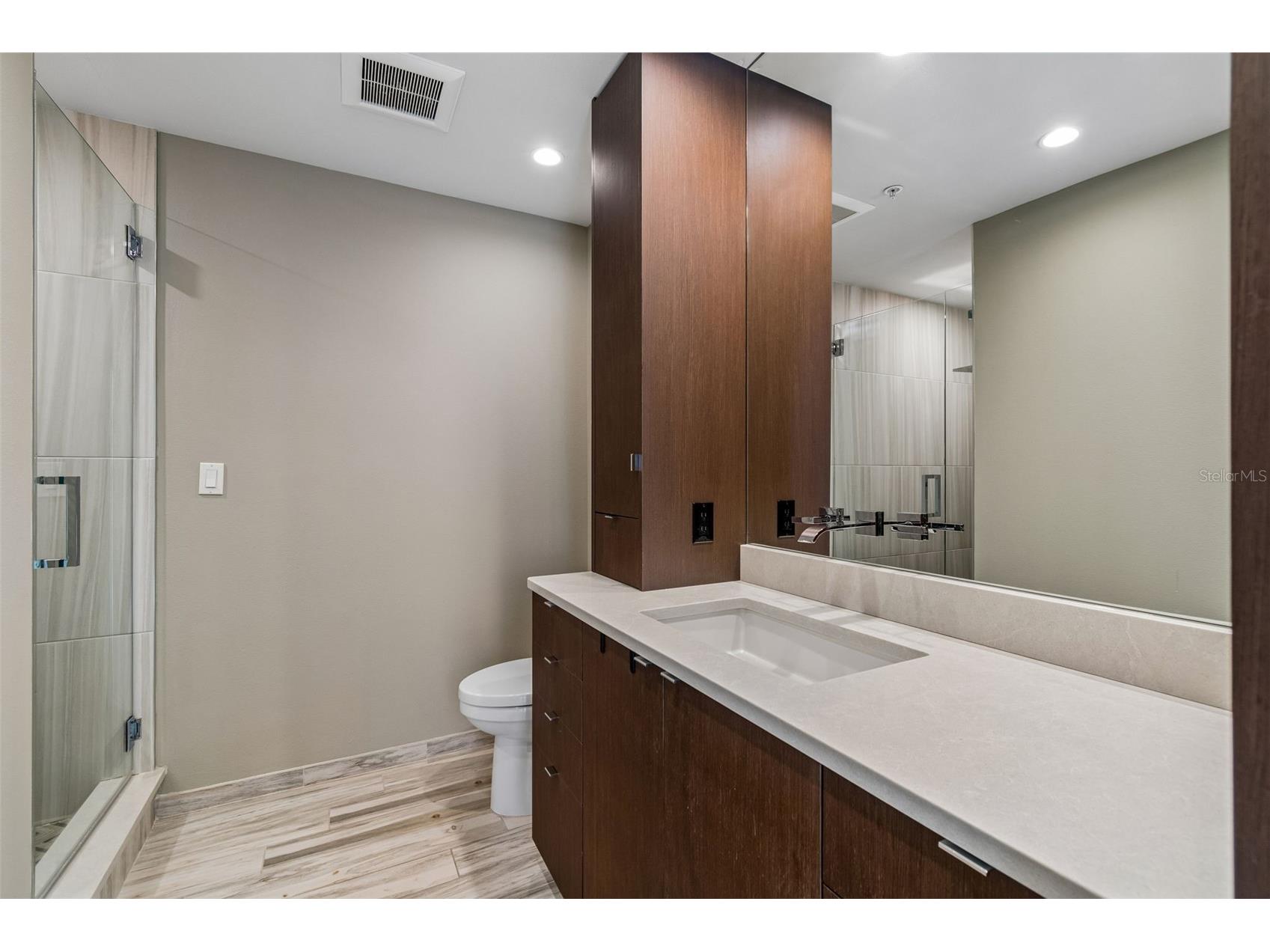 1120 E Kennedy Boulevard #1030 Tampa FL 33602 TB8528910 image19