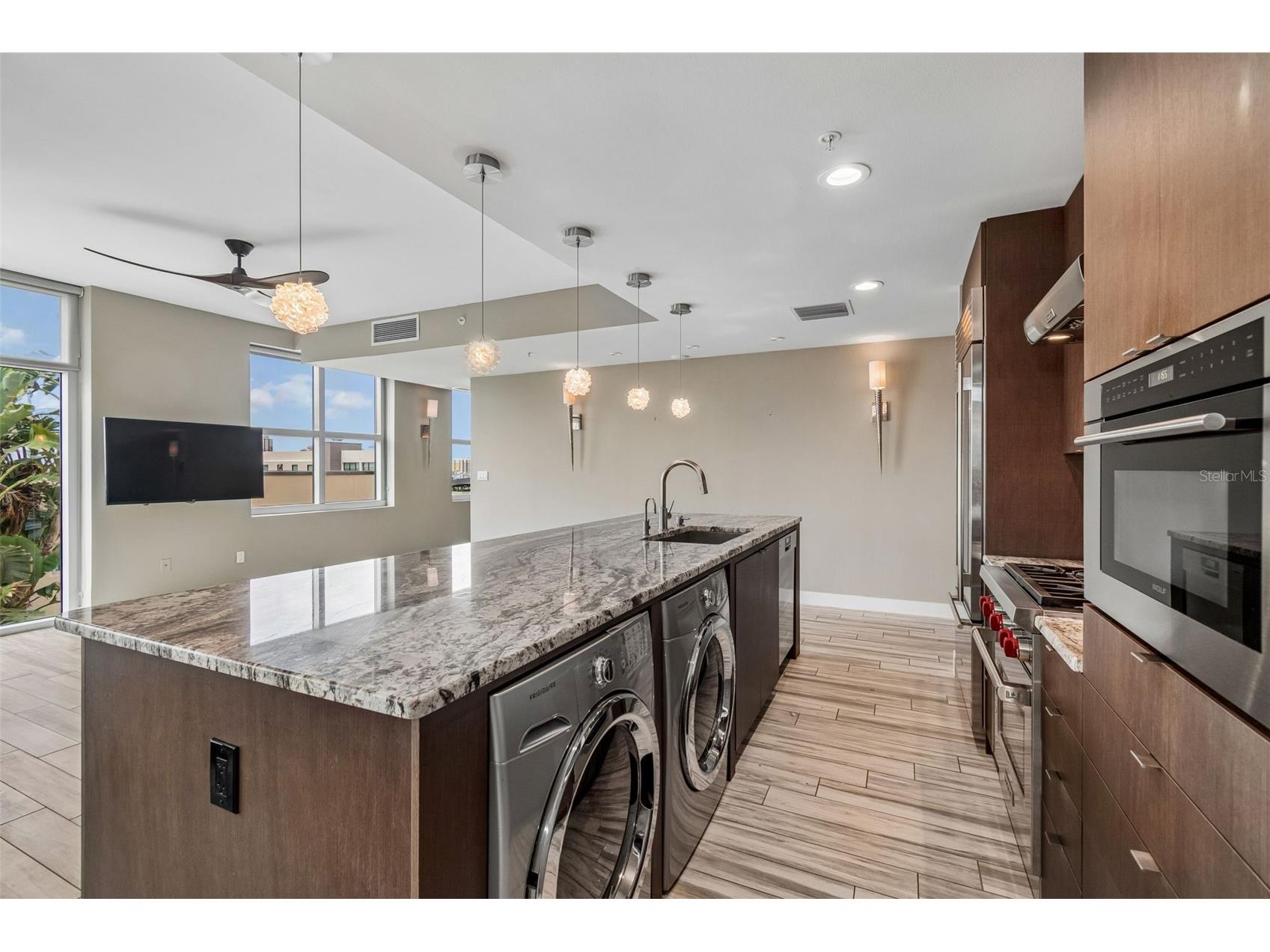 1120 E Kennedy Boulevard #1030 Tampa FL 33602 TB8528910 image36