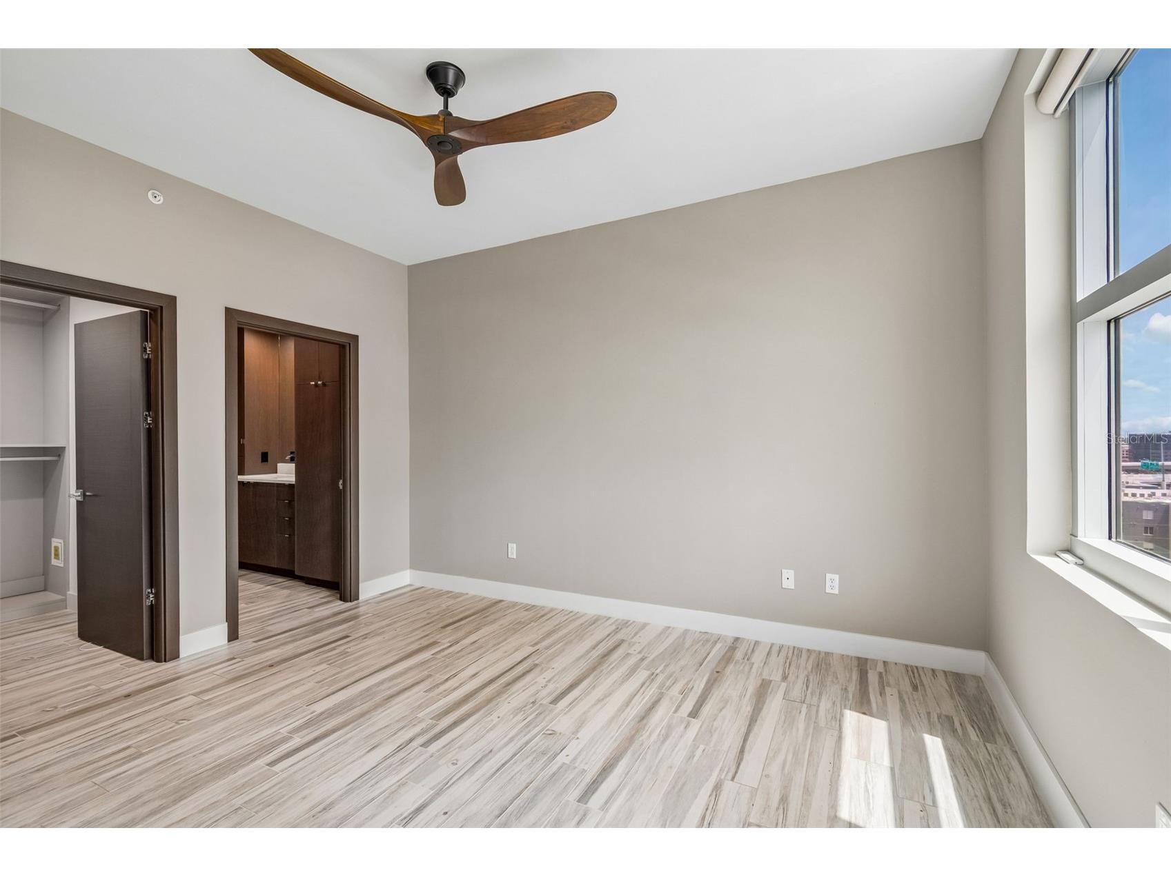 1120 E Kennedy Boulevard #1030 Tampa FL 33602 TB8528910 image50