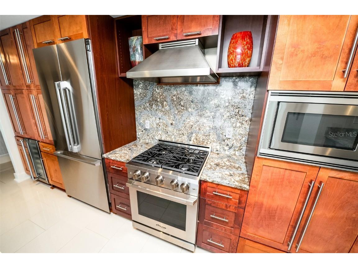 1120 E Kennedy Boulevard #1212 Tampa FL 33602 TB8409573 image7