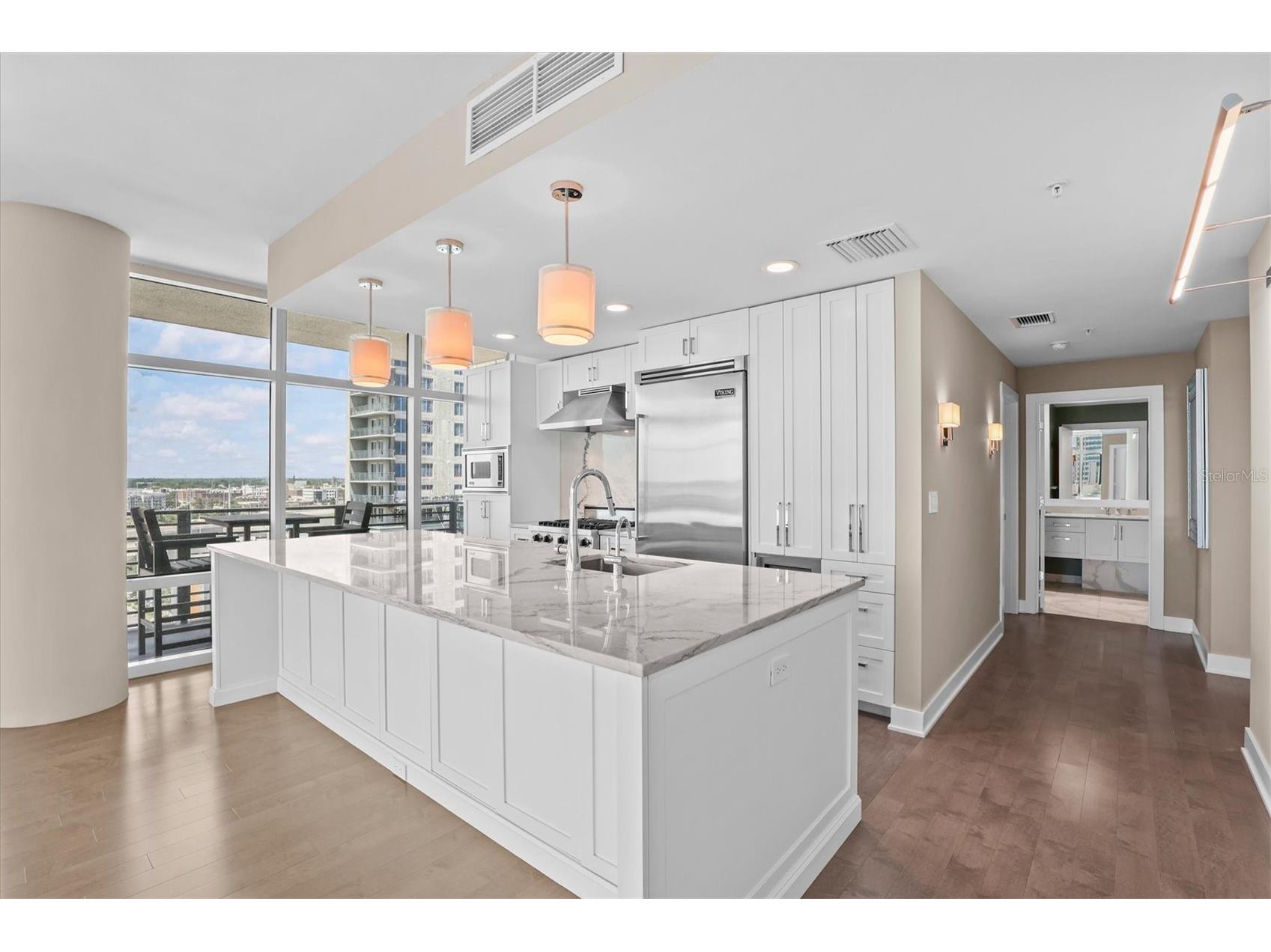 1120 E Kennedy Boulevard #1216 Tampa FL 33602 TB8514292 image4