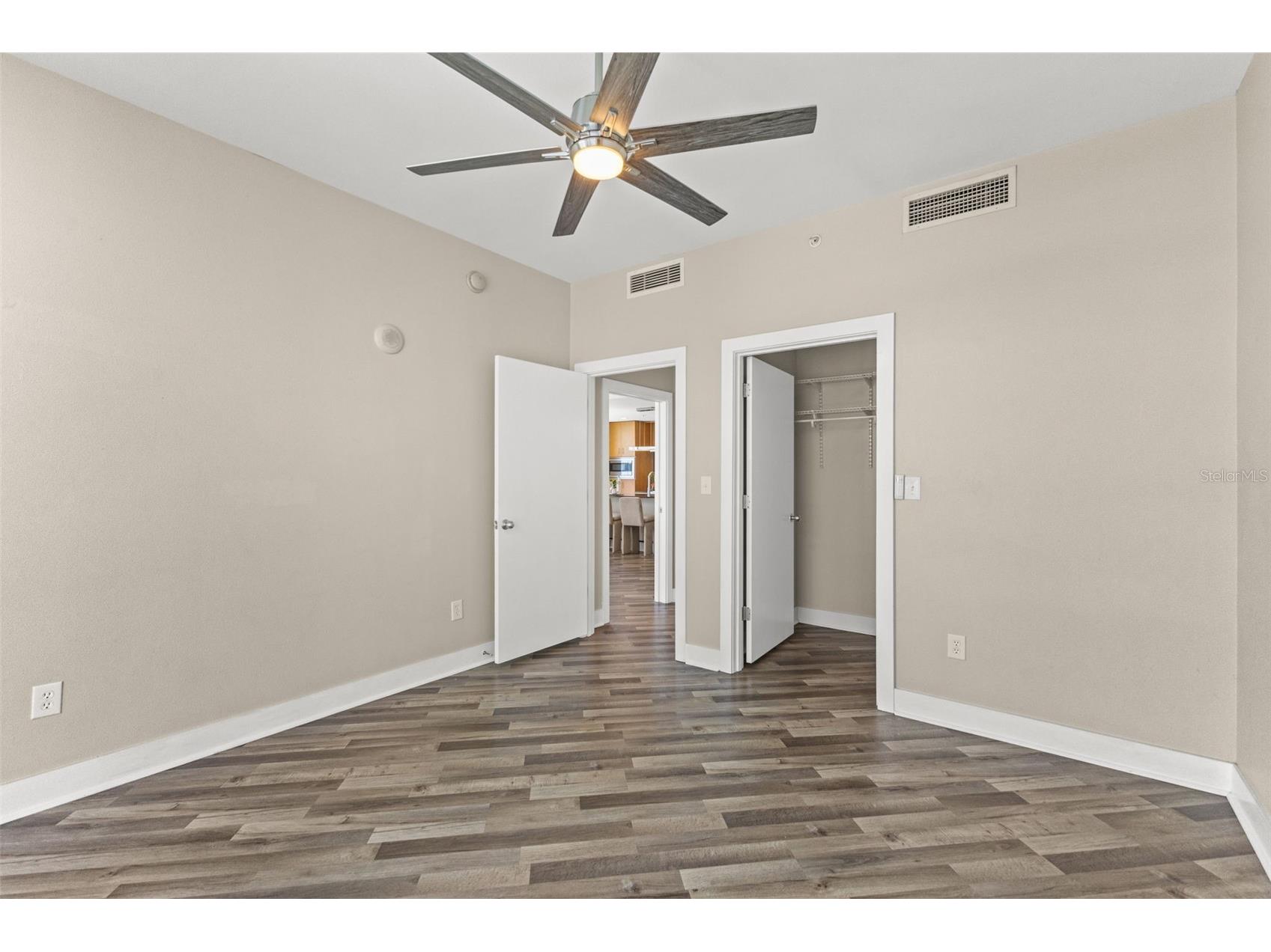 1120 E Kennedy Boulevard #1229 Tampa FL 33602 TB8530158 image28